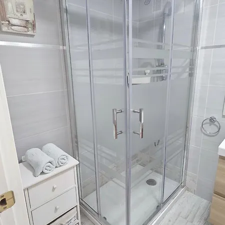 Benalbeach Estudio Premium Lägenhet *
